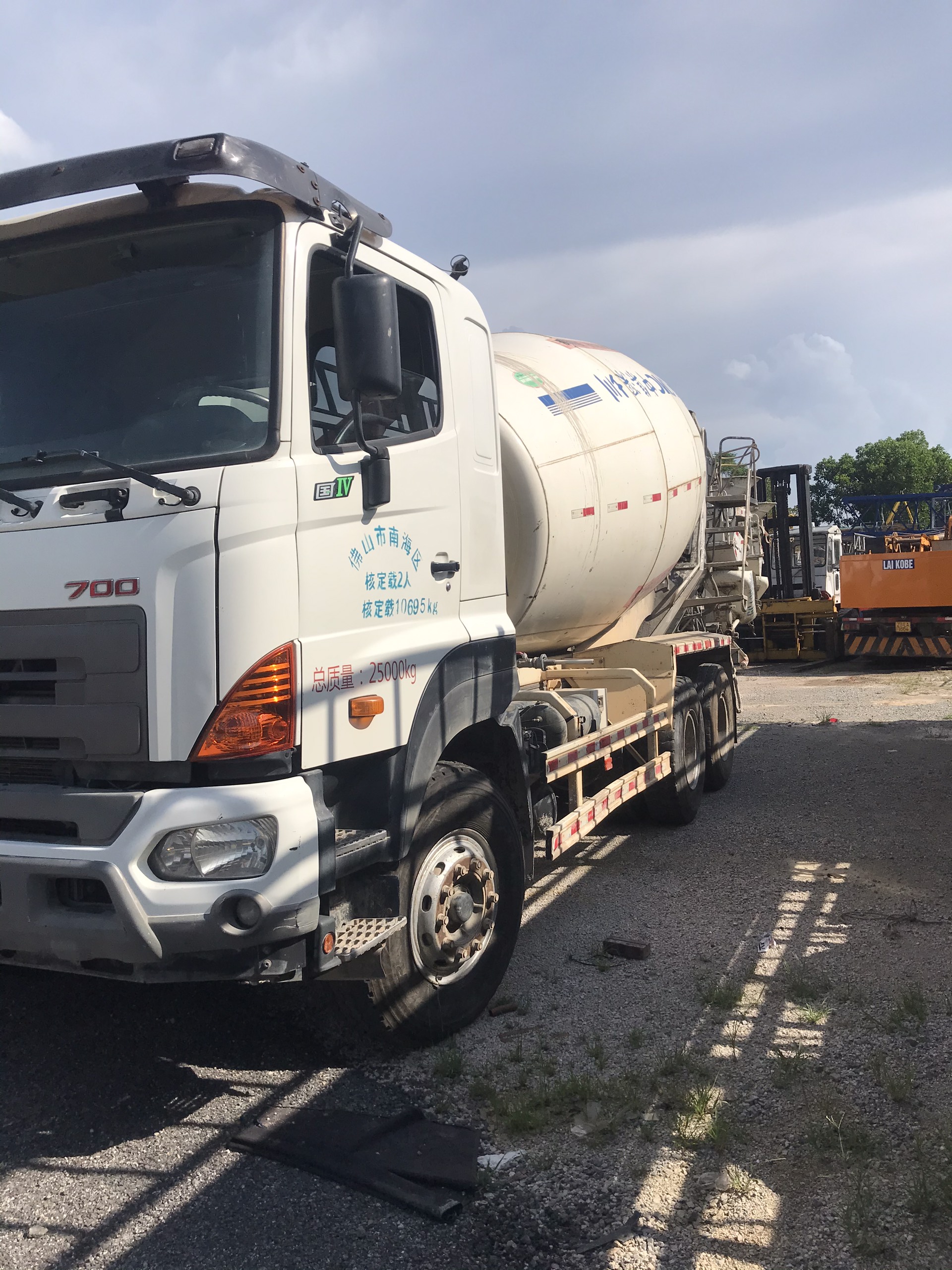 ca666aded7422b1c7253 bồn trộn 12 khối hino cũ | Xe tải Hino HCM