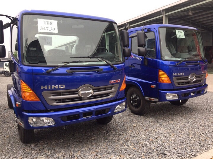 xe tai hino 2017 series 300