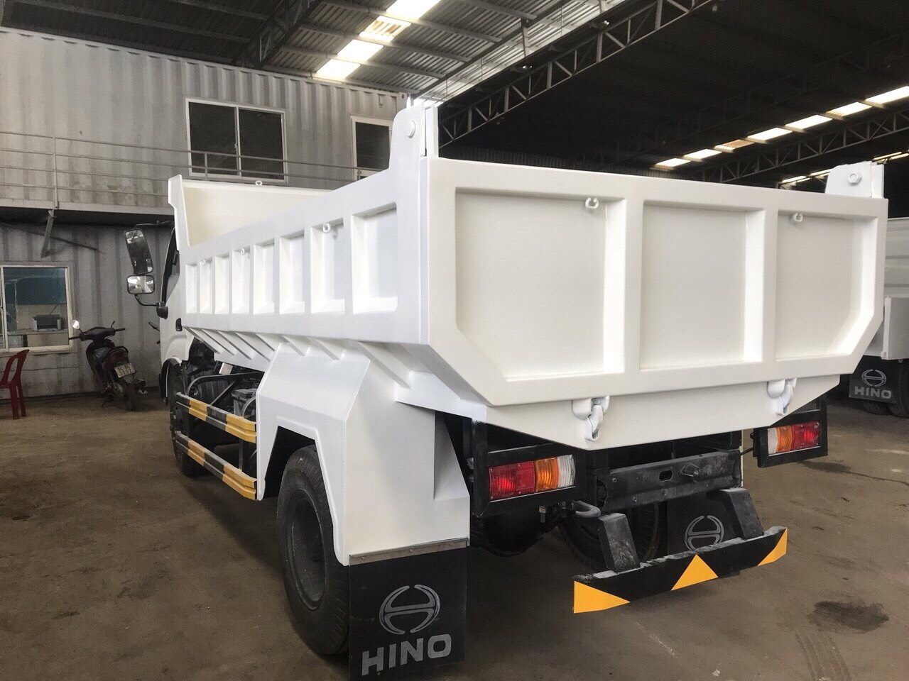 a62ae4d6ccd3328d6bc2 xe ben hino  | Xe tải Hino HCM