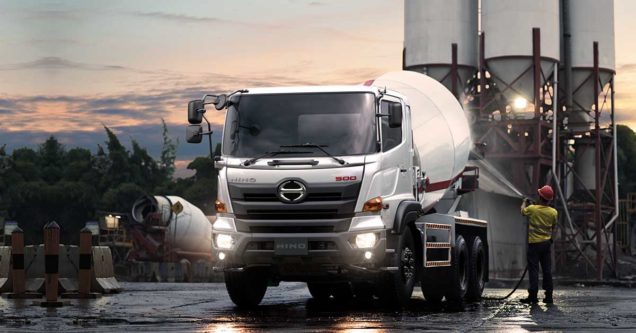 Hino 3 chân FL8JW7A