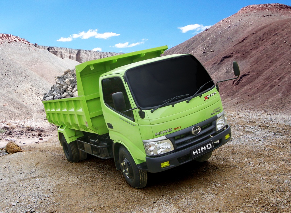 xe ben hino Dutro 2018