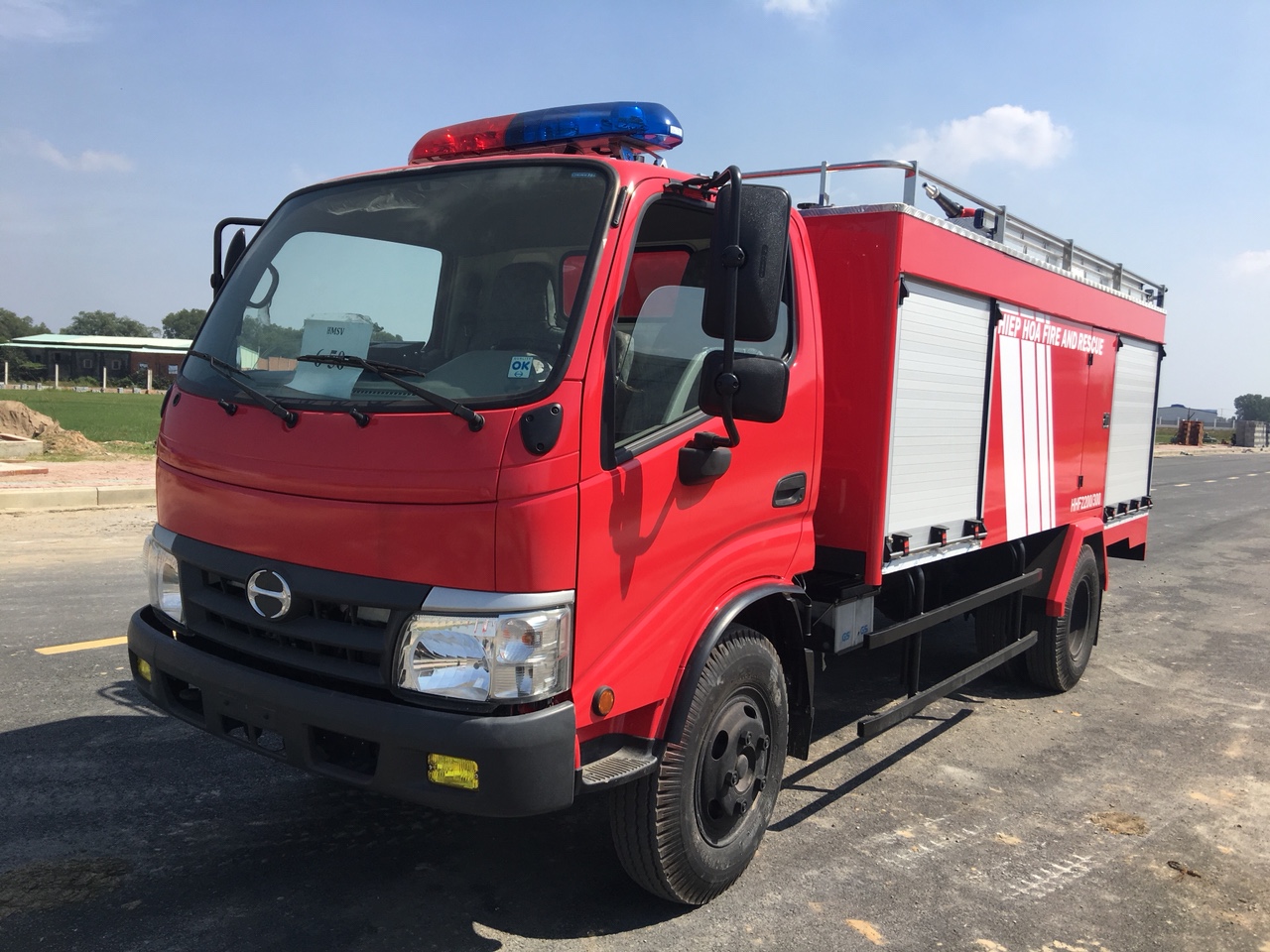 xe_cu_ha_3_khi Bảng giá xe tải Hino  | Xe tải Hino HCM