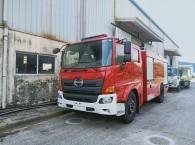 xe chữa cháy hino 4 khối nước